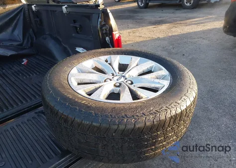 2017 Ford F-150 Lariat z USA, uszkodzony, nr VIN 1FTEW1CG3HFB05949